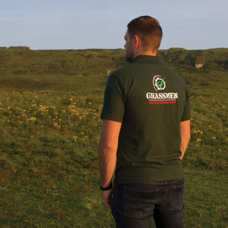 "GRASSMEN" Unisex Adults Bottle Green Polo Shirt - Image 4