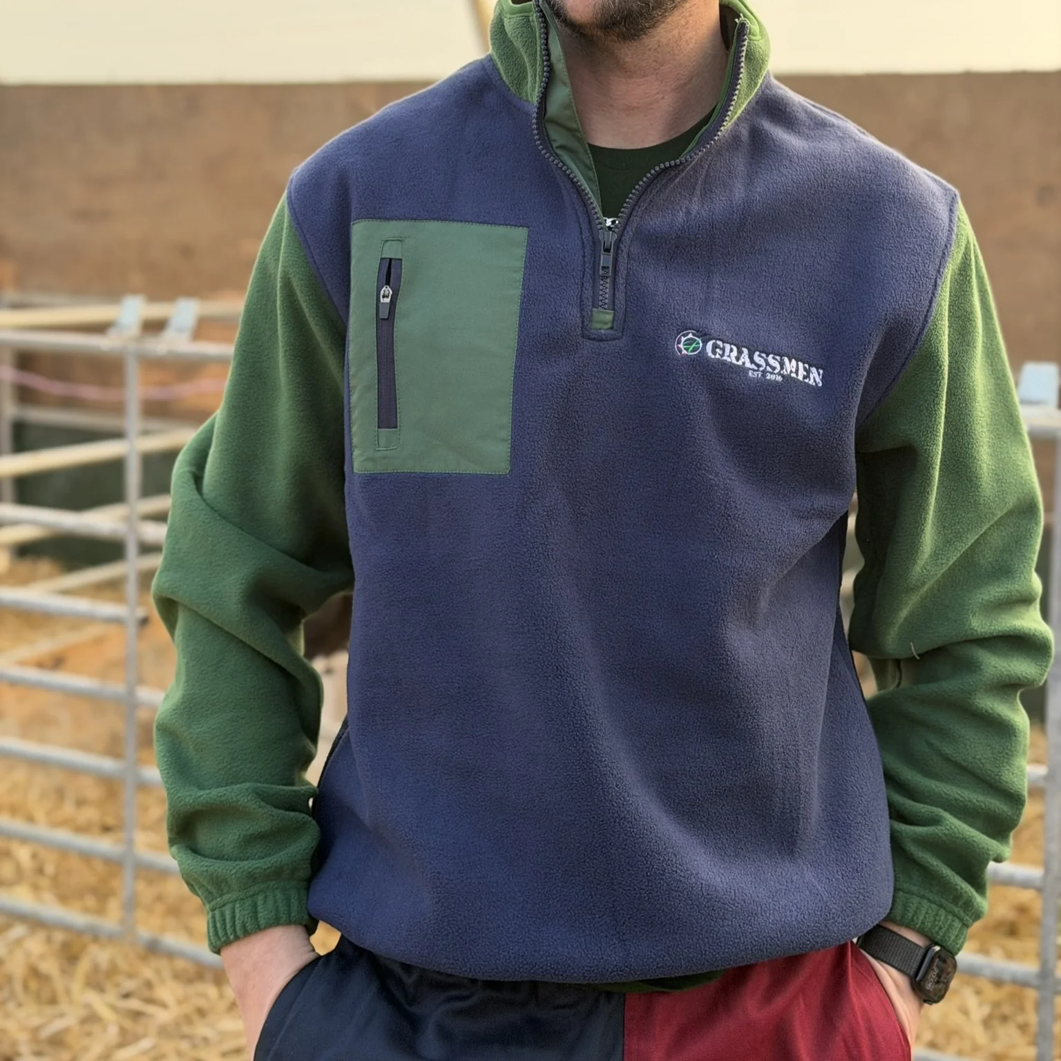 GRASSMEN Green/Navy Adults Sherpa Quarter Zip Fleece (OVERSIZED FITMENT) - Image 2