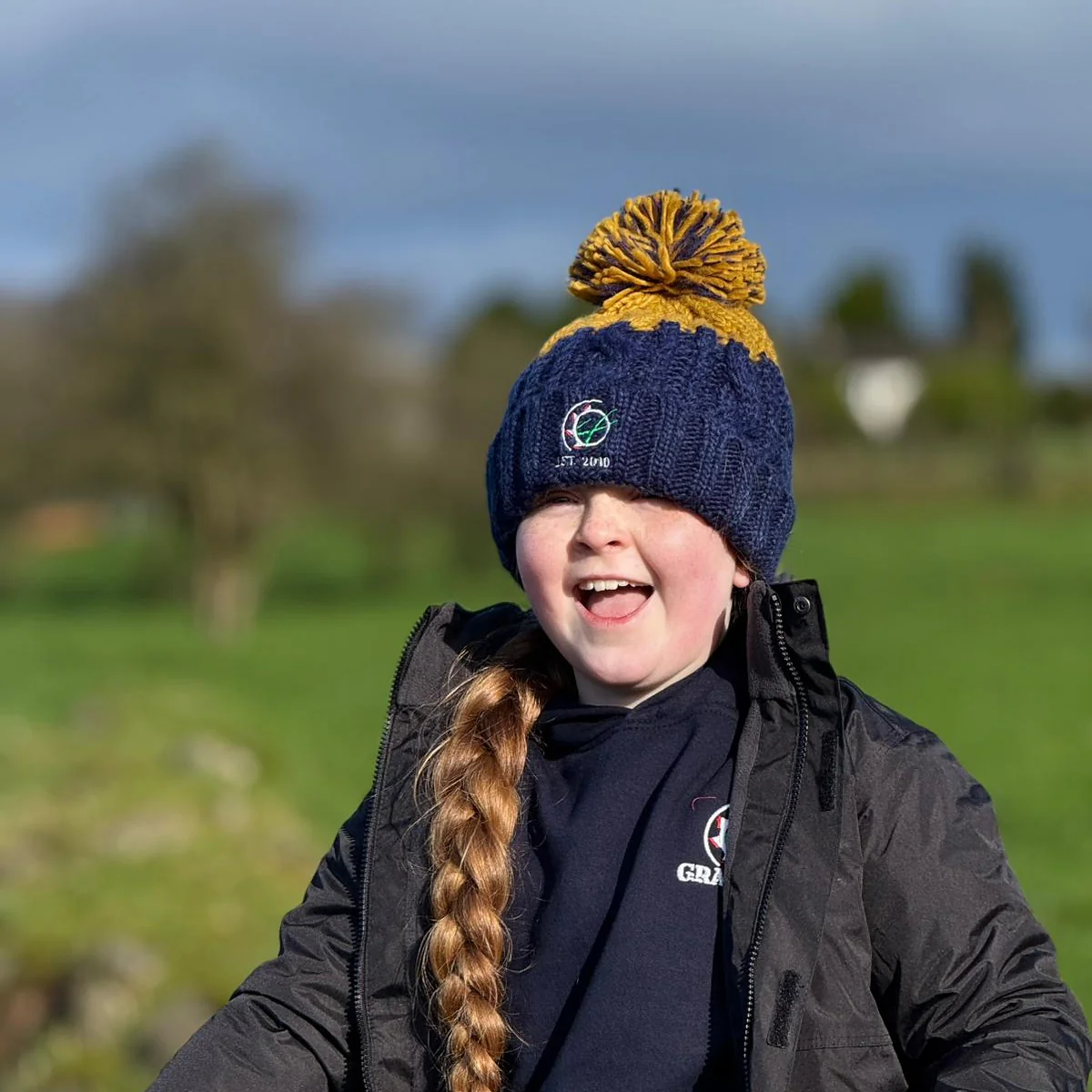 GRASSMEN LUX. Bobble Hat - Image 9