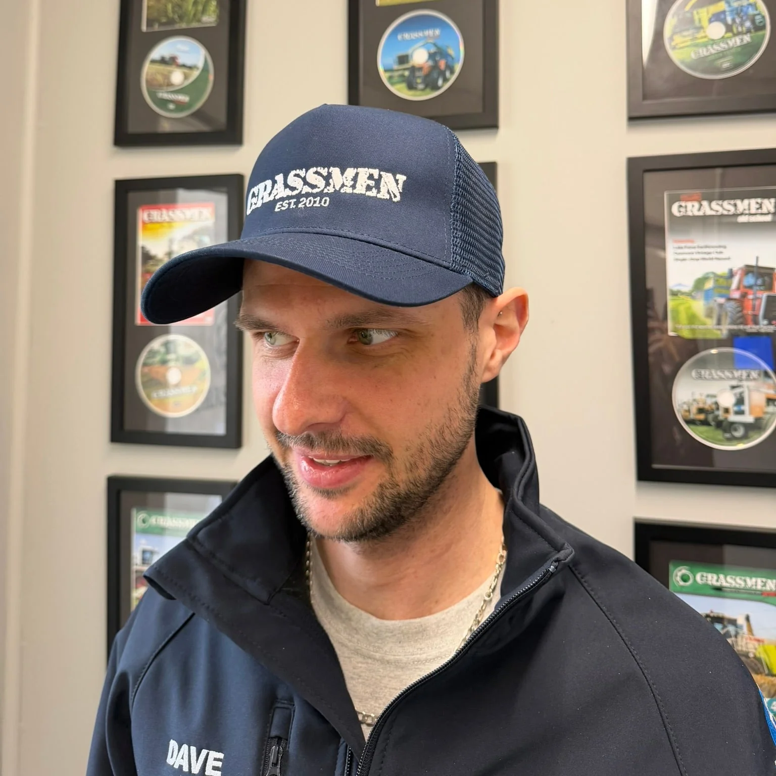 GRASSMEN Navy Trucker Snapback Cap - Image 3