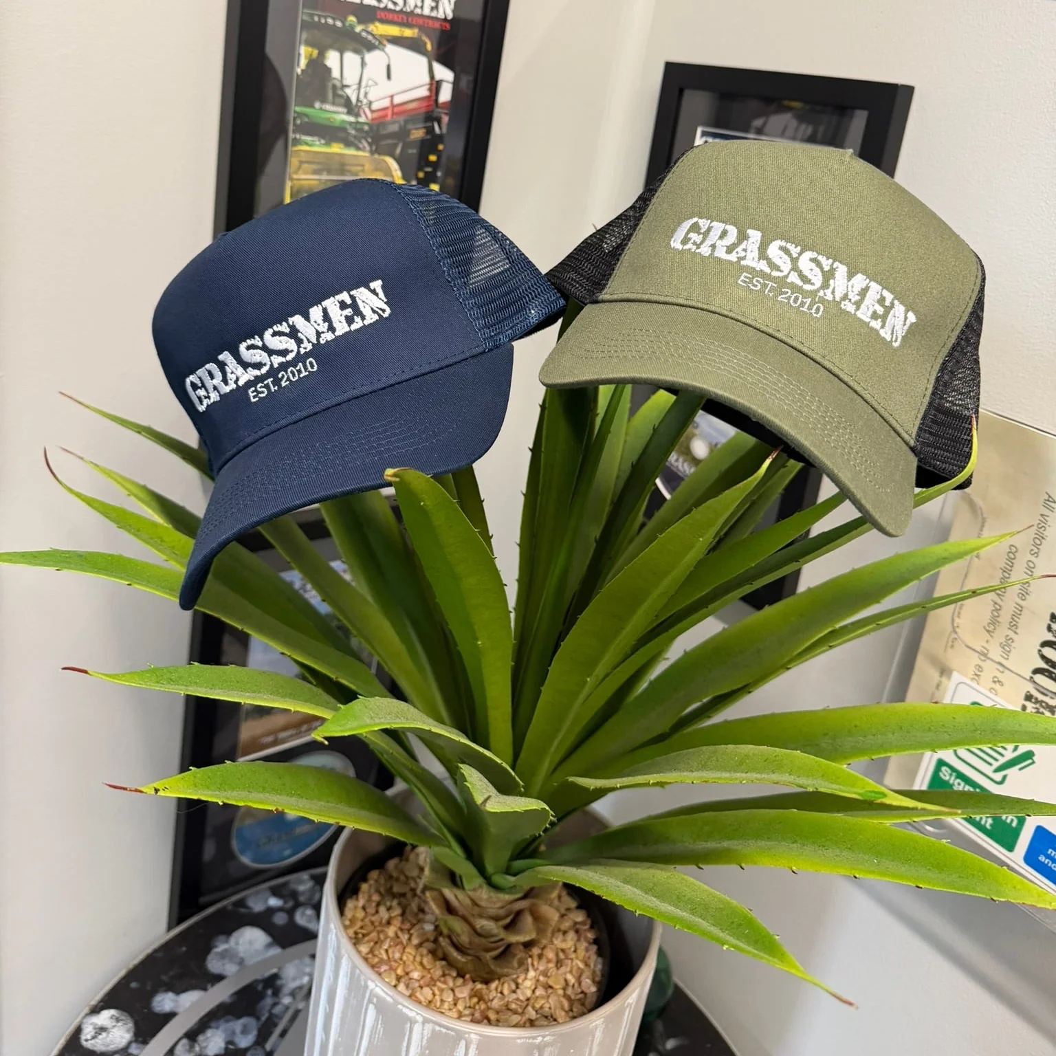 GRASSMEN Navy Trucker Snapback Cap - Image 4