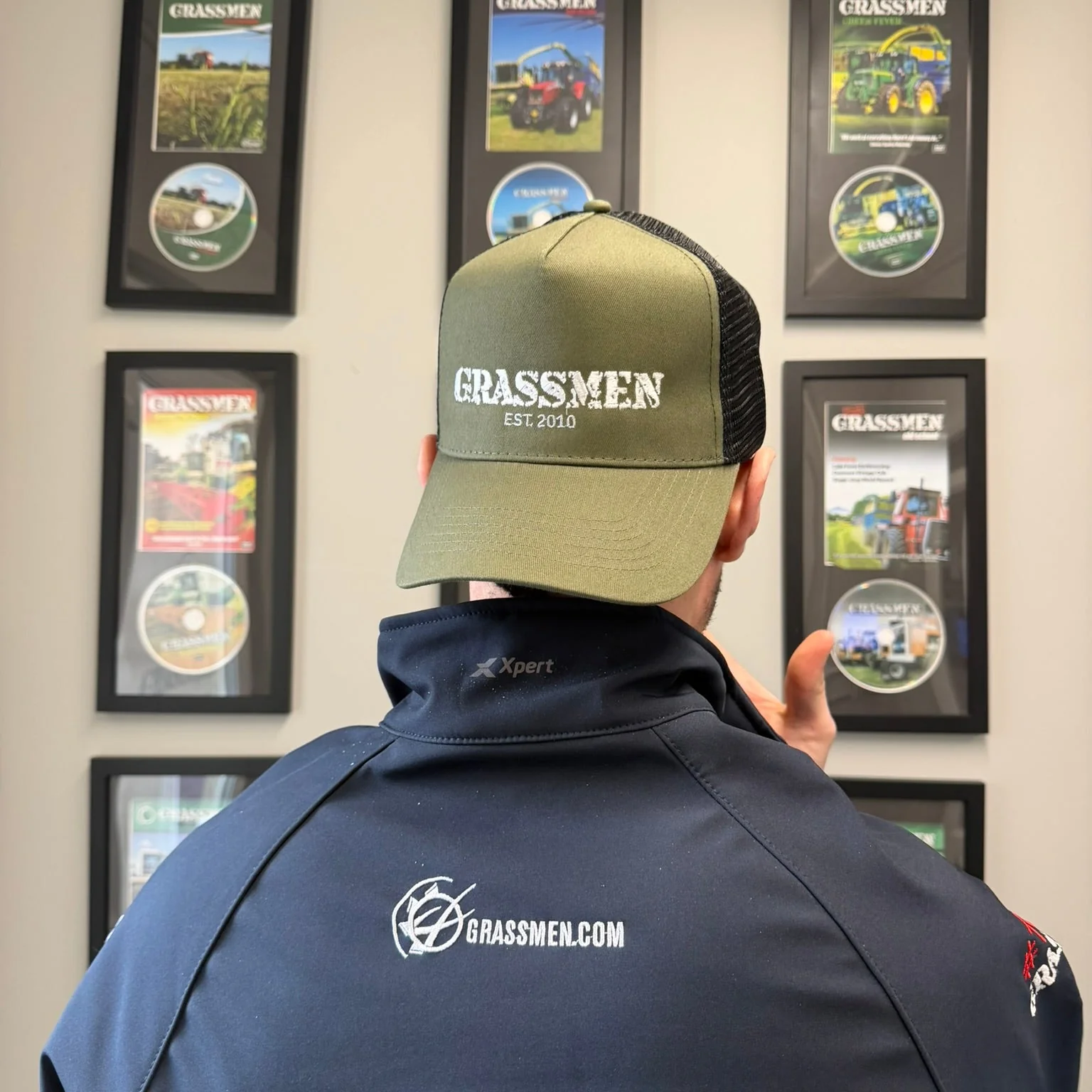 GRASSMEN Olive Green / Black Trucker Snapback Cap - Image 4