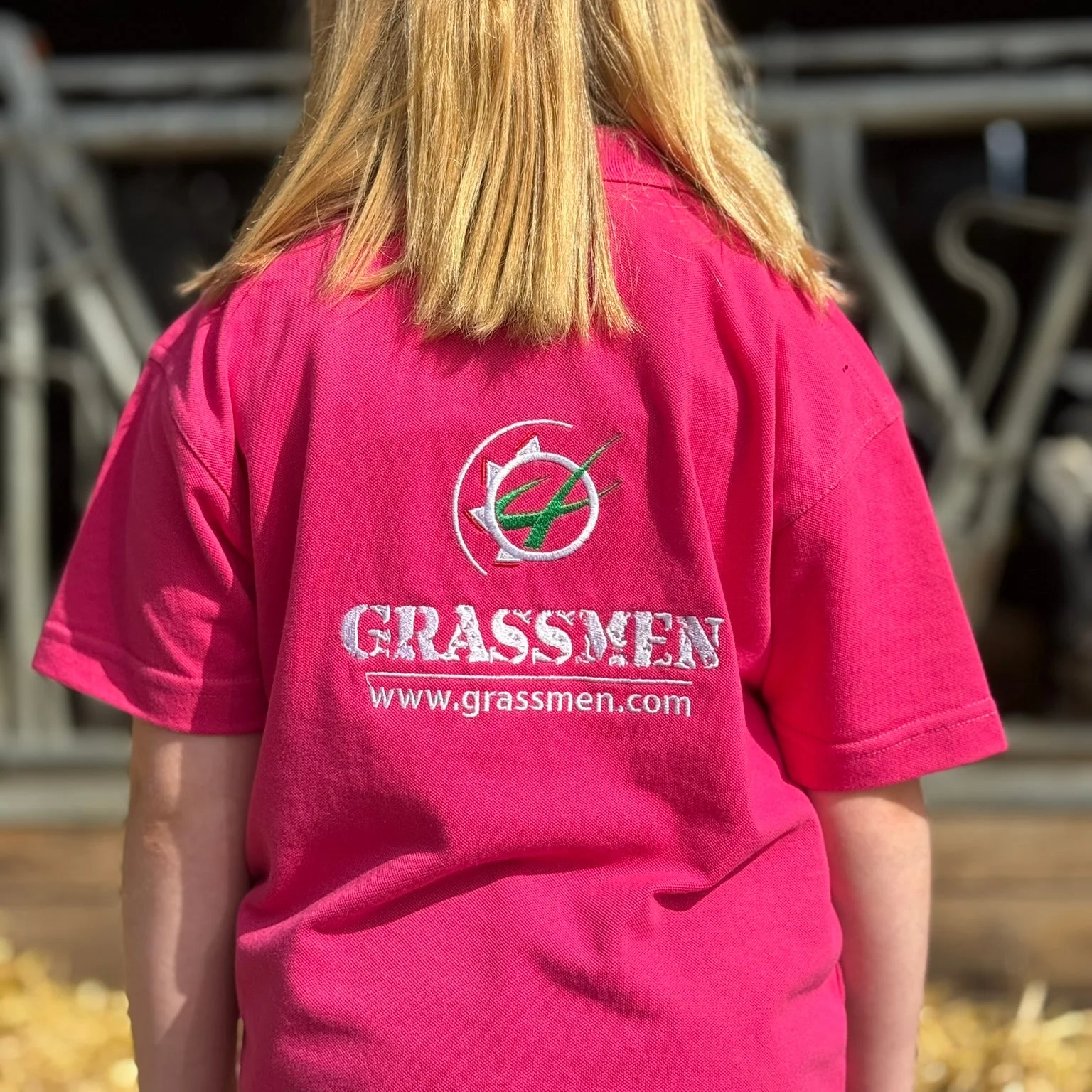 "GRASSMEN" Unisex Kids Pink Polo Shirt - Image 5