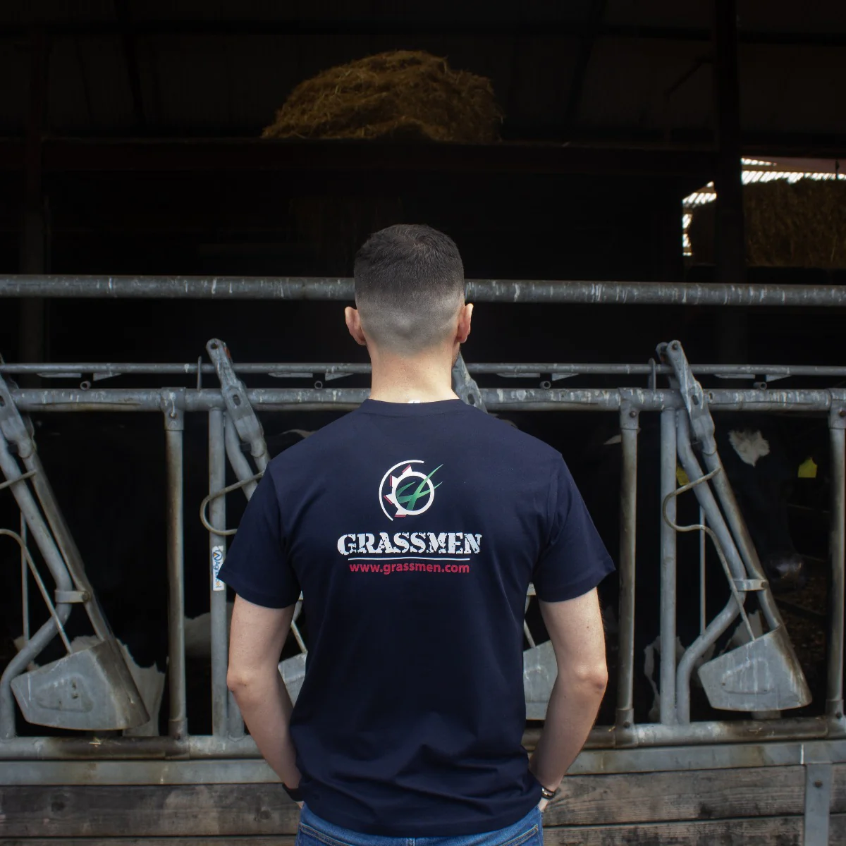 "GRASSMEN" Unisex Adults Navy T-Shirt - Image 5