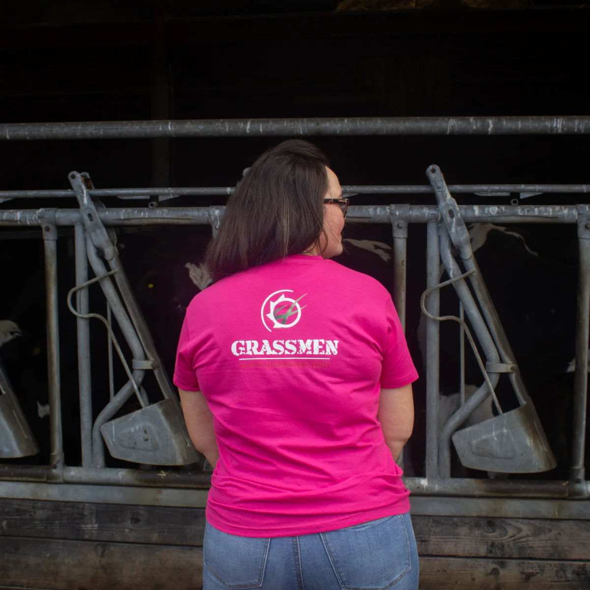 "GRASSMEN" Unisex Adults Pink  T-Shirt - Image 5